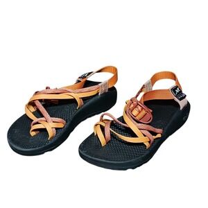 Chaco Women's Z2 Classic Outdoor Sandals Orange Gray Geo Pattern Womens Size 9